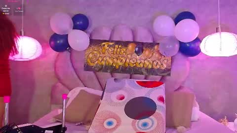 BellaSanderrs online show from July 14, 2026, 11:16 am