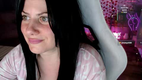 Snapshot of bellastar84 chatting on May 7, 2026, 7:36 am Starr40 online show from May 7, 2026, 7:36 am