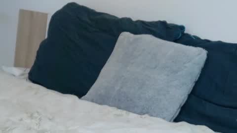 Snapshot of belle_blondy chatting on July 24, 2026, 3:32 pm belle_blondy online show from July 24, 2026, 3:32 pm