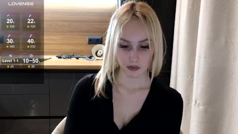 Belle online show from May 30, 2026, 4:48 pm