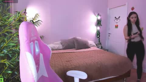 Belle online show from December 20, 2025, 1:02 am