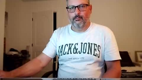 Snapshot of bellequeue19758 chatting on October 3, 2025, 10:01 am bellequeue19758 online show from October 3, 2025, 10:01 am