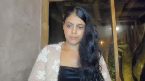 Snapshot of bellezacosmica chatting on April 30, 2026, 2:29 am bellezacosmica online show from April 30, 2026, 2:29 am