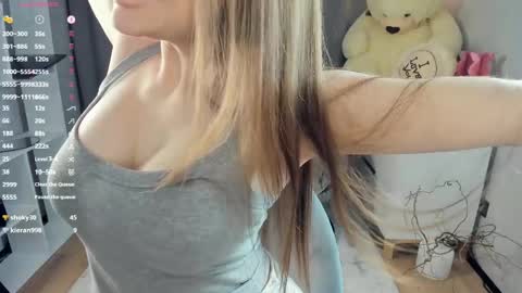 Snapshot of bellidream chatting on April 30, 2026, 6:14 pm Bella online show from April 30, 2026, 6:14 pm