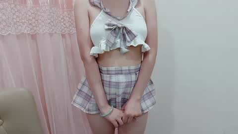 Snapshot of belly18only chatting on May 18, 2026, 4:07 am Belly online show from May 18, 2026, 4:07 am