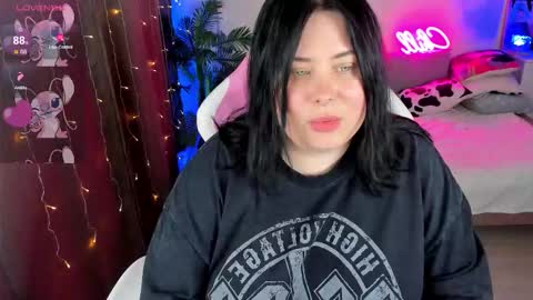 Snapshot of bellybooxo chatting on November 11, 2025, 2:28 pm LinaBoo online show from November 11, 2025, 2:28 pm