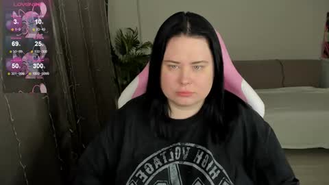 Snapshot of bellybooxo chatting on December 4, 2025, 5:39 am LinaBoo online show from December 4, 2025, 5:39 am