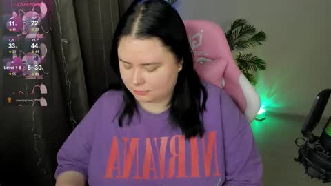 Snapshot of bellybooxo chatting on December 20, 2025, 5:03 am LinaBoo online show from December 20, 2025, 5:03 am