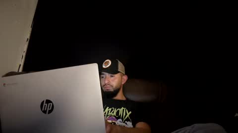 Snapshot of bemysecrett chatting on December 23, 2024, 10:10 am bemysecrett online show from December 23, 2024, 10:10 am