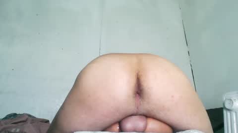 Snapshot of bemysecrett chatting on February 25, 2025, 11:00 pm bemysecrett online show from February 25, 2025, 11:00 pm