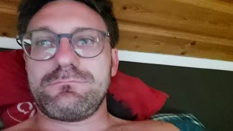 ben00189 online show from June 28, 2026, 4:13 pm