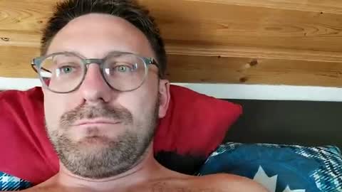 ben00189 online show from July 13, 2026, 5:16 pm