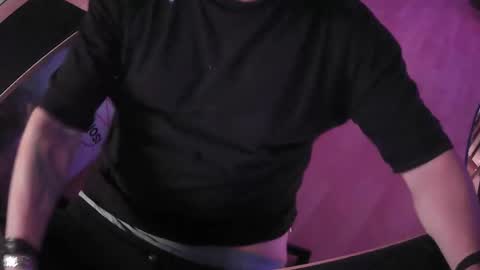 Snapshot of ben_big69 chatting on November 17, 2025, 7:19 pm ben_big69 online show from November 17, 2025, 7:19 pm