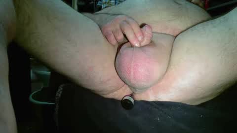 Snapshot of benawhile chatting on December 18, 2025, 9:04 am benawhile online show from December 18, 2025, 9:04 am