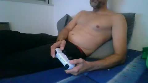 Snapshot of benbare13 chatting on December 2, 2024, 7:38 pm benbare13 online show from December 2, 2024, 7:38 pm