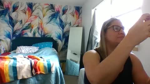 Snapshot of bendybecky69 chatting on February 25, 2025, 4:00 pm Becky online show from February 25, 2025, 4:00 pm