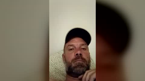 Snapshot of benj5959 chatting on July 13, 2026, 7:44 am benj5959 online show from July 13, 2026, 7:44 am