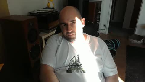 Snapshot of bennn54 chatting on February 23, 2025, 12:16 pm Ben online show from February 23, 2025, 12:16 pm