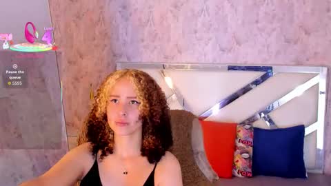 benny_wilson online show from December 4, 2025, 3:49 am