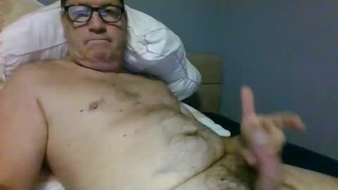 Snapshot of bennybutterfly007 chatting on December 5, 2024, 12:55 pm bennybutterfly007 online show from December 5, 2024, 12:55 pm