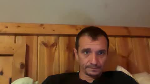 Snapshot of bennymn chatting on May 31, 2026, 6:09 pm benny and innocentvixon online show from May 31, 2026, 6:09 pm