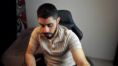 Snapshot of benpatrick69 chatting on January 21, 2025, 8:43 pm ben online show from January 21, 2025, 8:43 pm