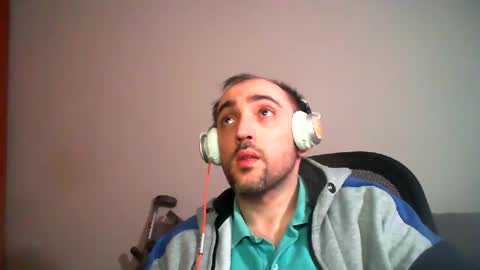 Snapshot of bentish chatting on January 7, 2025, 3:44 pm bentish online show from January 7, 2025, 3:44 pm