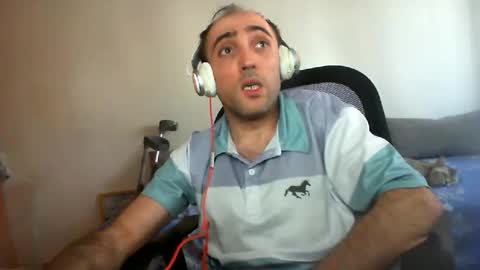 Snapshot of bentish chatting on November 2, 2025, 12:07 pm bentish online show from November 2, 2025, 12:07 pm