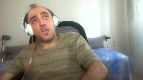 Snapshot of bentish chatting on November 13, 2025, 10:58 am bentish online show from November 13, 2025, 10:58 am