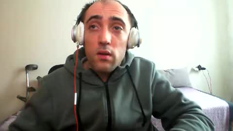 bentish online show from February 17, 2026, 10:12 am