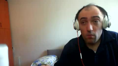 Snapshot of bentish chatting on March 10, 2026, 6:40 am bentish online show from March 10, 2026, 6:40 am