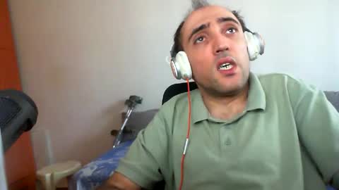 Snapshot of bentish chatting on April 25, 2026, 10:40 am bentish online show from April 25, 2026, 10:40 am