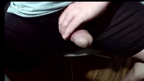 Snapshot of bentley507070 chatting on December 20, 2025, 9:33 pm Ben online show from December 20, 2025, 9:33 pm