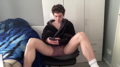 Snapshot of benwardle123 chatting on March 12, 2025, 7:57 am READ MY BIO --- --- READ MY BIO online show from March 12, 2025, 7:57 am