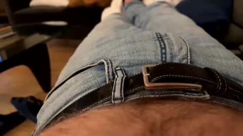 benz10001 online show from October 4, 2025, 3:04 am