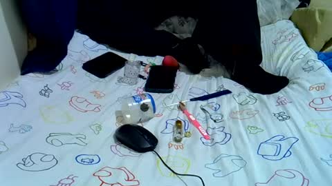 Crazybeibe online show from June 28, 2026, 5:57 am