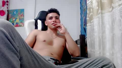 Snapshot of bergon30 chatting on January 27, 2025, 11:00 pm Bergon77 online show from January 27, 2025, 11:00 pm