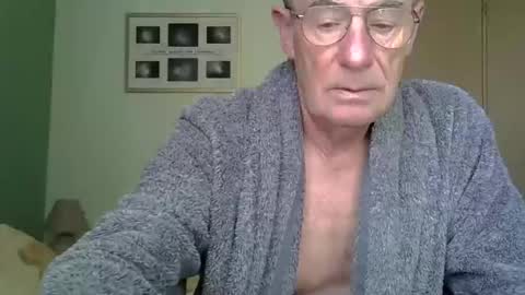 Birthday Suit online show from January 25, 2025, 12:37 pm