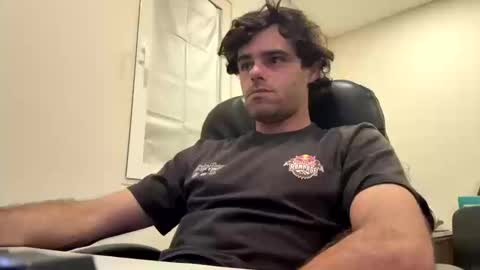 Berltex online show from March 12, 2026, 2:07 am