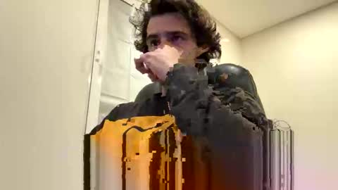 Berltex online show from April 5, 2026, 1:36 am