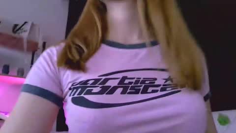 bernardaboons online show from February 27, 2025, 1:38 pm