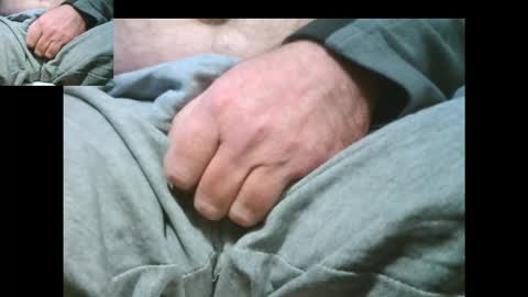 Snapshot of bernardo1968 chatting on November 10, 2025, 1:10 pm bernardo1968 online show from November 10, 2025, 1:10 pm