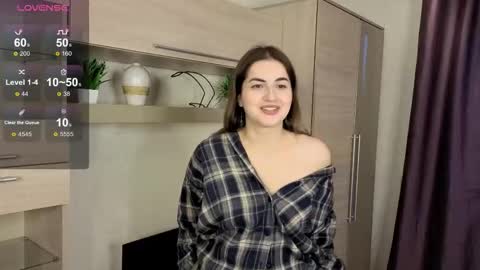 Maria online show from October 13, 2025, 2:28 pm