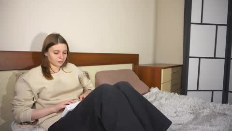 Eve online show from October 28, 2025, 8:33 pm