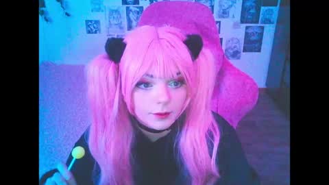 Snapshot of berriekitten chatting on April 28, 2026, 7:52 pm BerrieKitten online show from April 28, 2026, 7:52 pm
