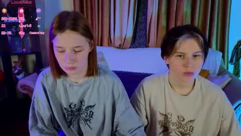 Your sweet Tara and Eva online show from December 3, 2025, 11:30 am