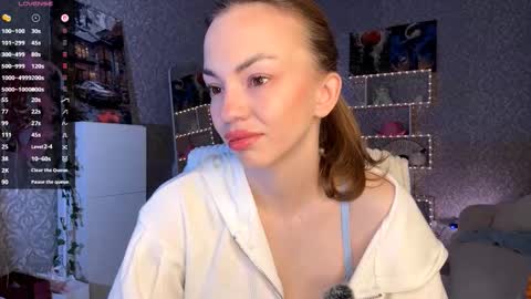 Sofia online show from November 24, 2025, 5:51 am