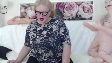 BerryShickX online show from March 21, 2026, 8:08 am