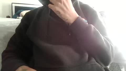 ToxicPipe757 online show from November 17, 2025, 1:50 pm