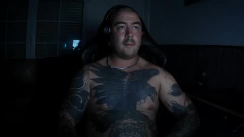 Snapshot of berto3389 chatting on July 7, 2026, 12:35 am berto3389 online show from July 7, 2026, 12:35 am